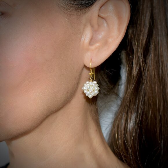 18K Solid Yellow Gold Pearl Beaded Drop Dangle Earrings - Picture 2 of 5